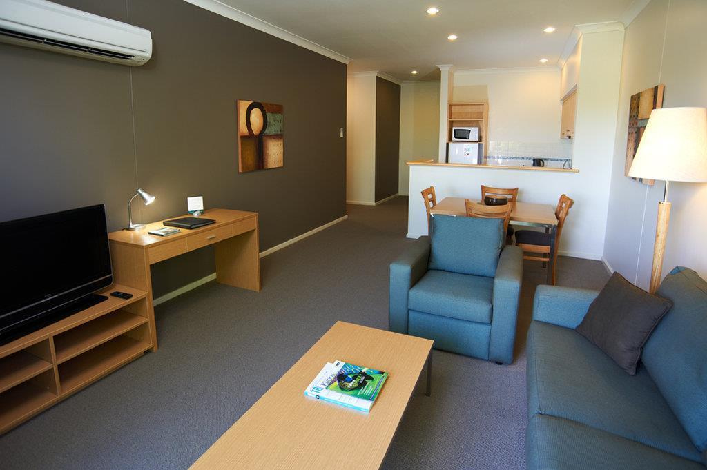 Quest Bunbury Aparthotel Стая снимка