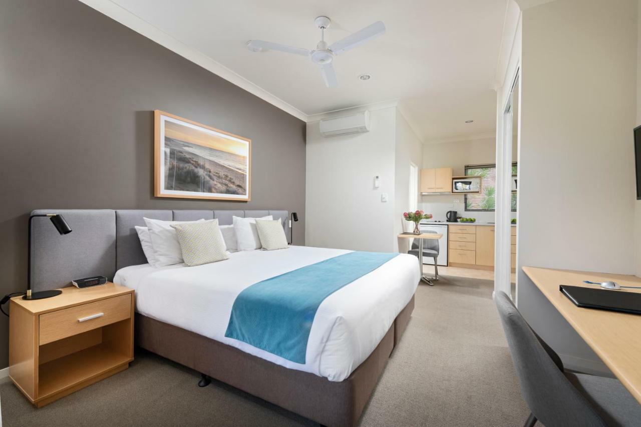 Quest Bunbury Aparthotel Екстериор снимка